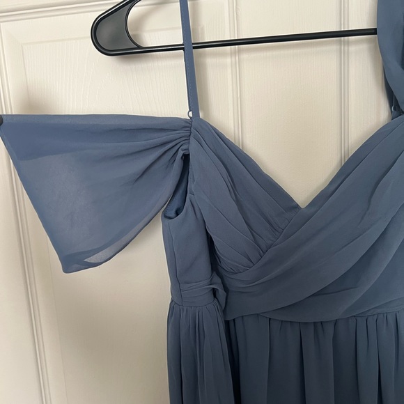 Ever Pretty Cold Shoulder Zip Back Maternity Dress - Picture 7 of 9